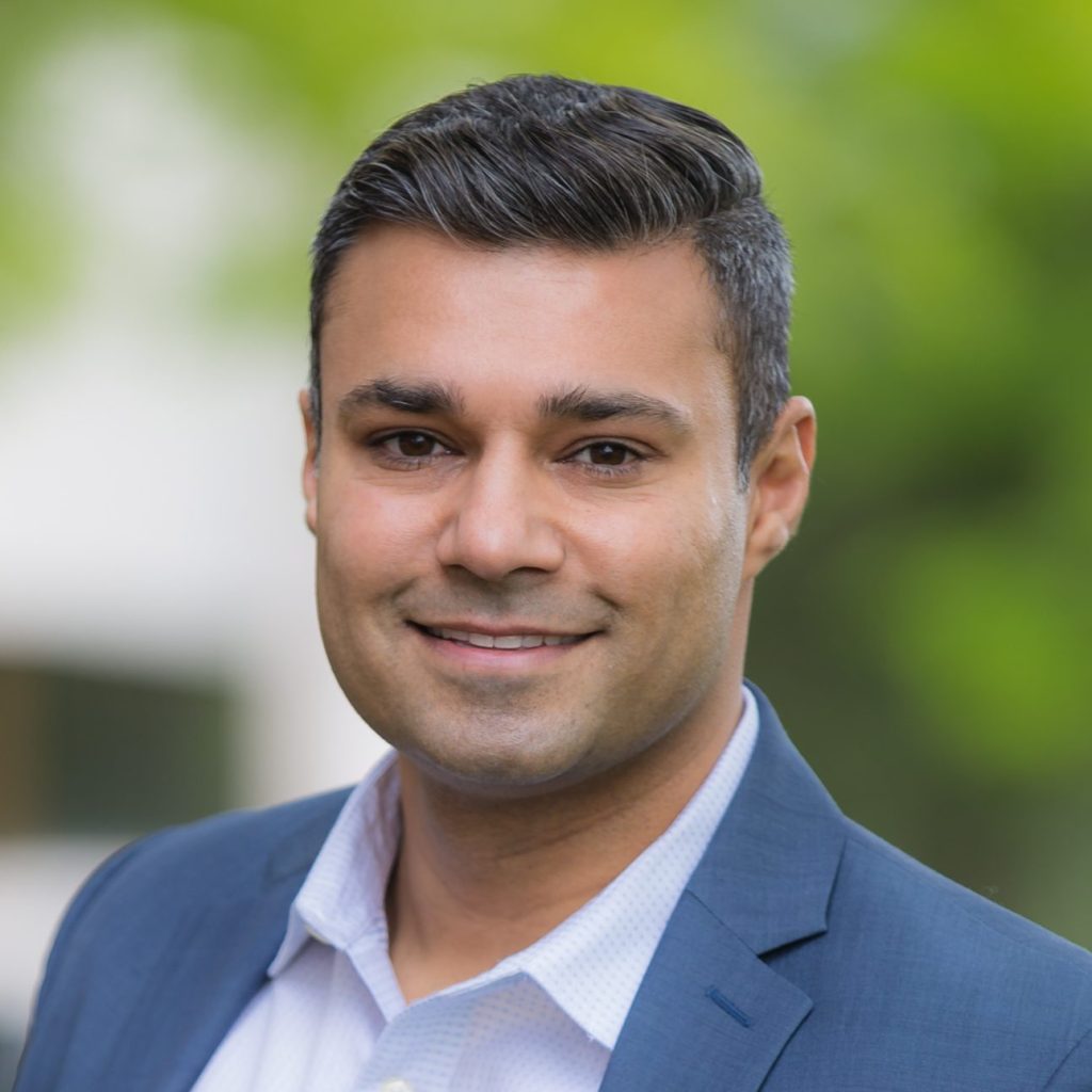 Headshot of Munjal Patel - Retro Fitness Franchisee