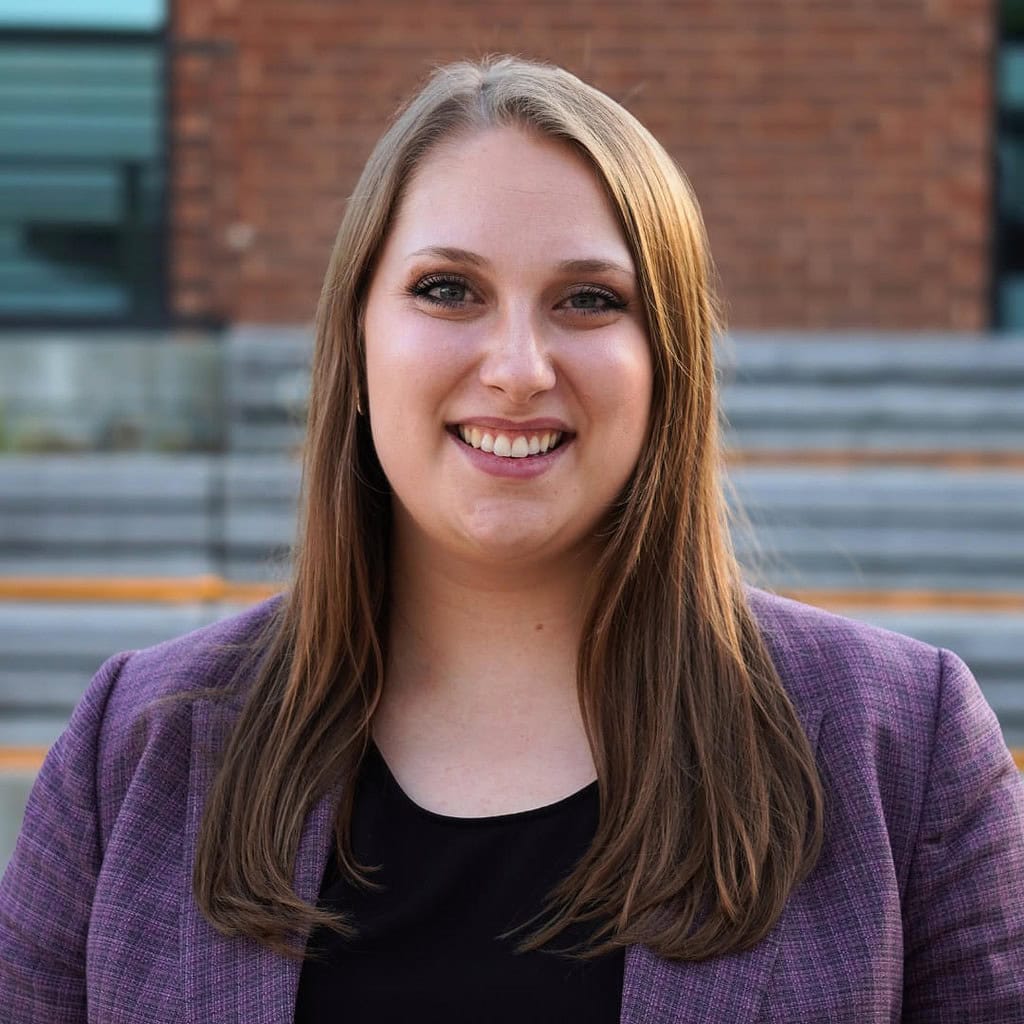 Headshot of Gretchen Johnson